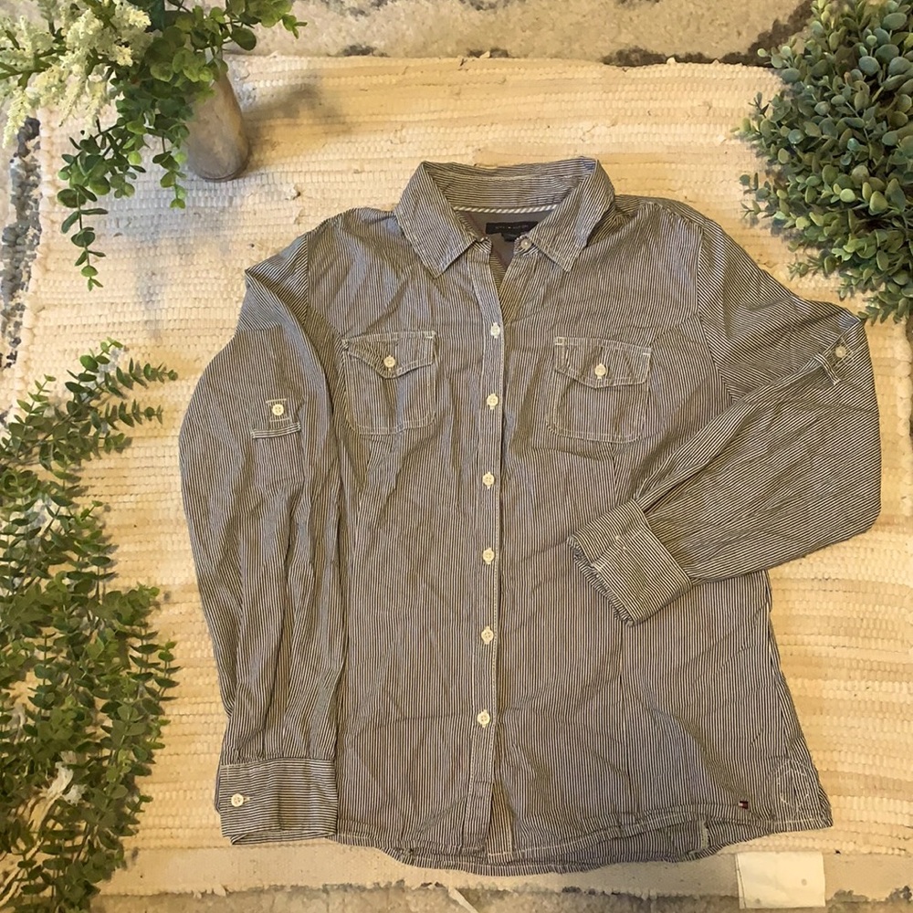 Tommy Hilfiger dress shirt stripes blue- Medium